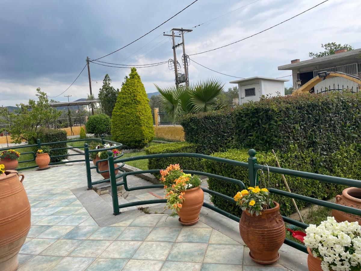 Néa Ankhíalos Seaside Apartment With Private Garden מראה חיצוני תמונה